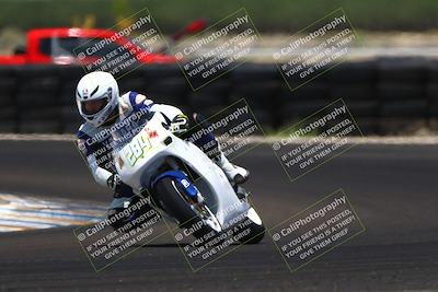 media/Jun-07-2025-TrackDaz (Sat) [[4413525952]]/A Group/1pm (Turn 1)/